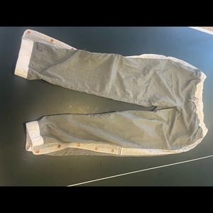 Lululemon mesh track pant. Size 8. Only sure a few times.